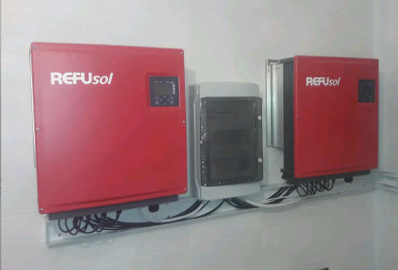 Grid-tie solar inverter Refusol 13К