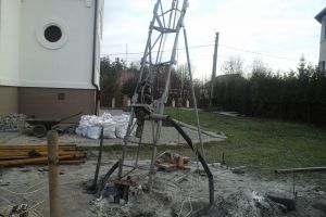 Похиле буріння для геотермальних зондів теплових насосів "Грунт-вода"